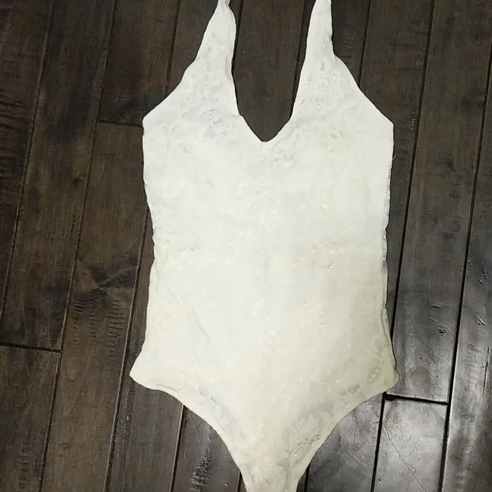 Guess halter lace deep v bodysuit